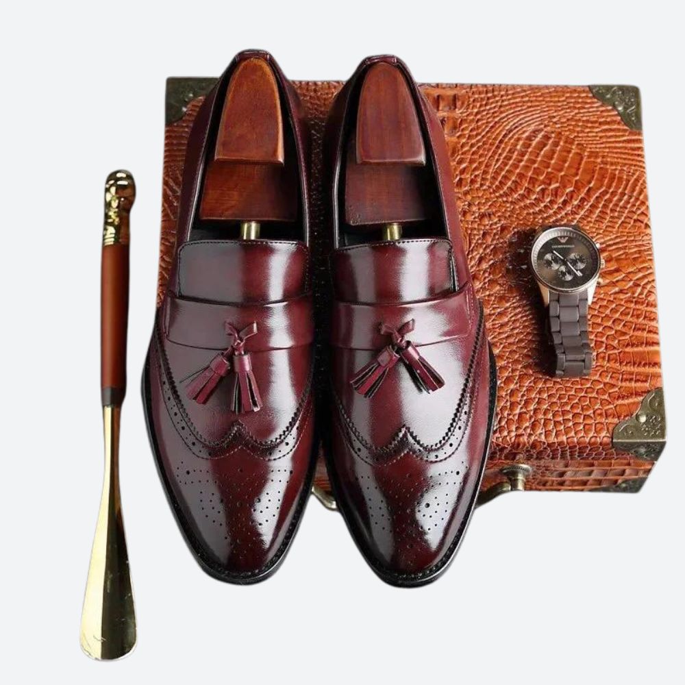 Stilvolle orthopädische Herrenschuhe mit eleganten Quasten - Frane