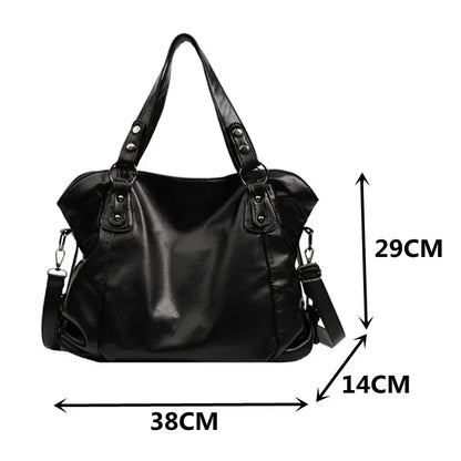 Lora. - Elegante Hobo-Schultertasche