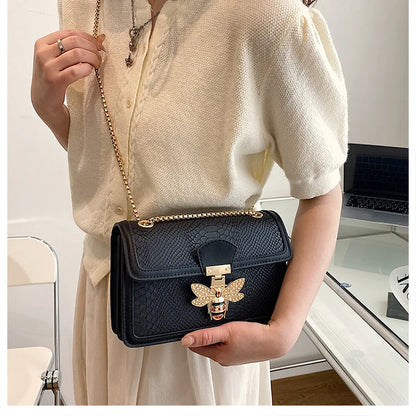 Luxuriöse Crooobody Handtasche. Bienenverschluss Tote Lässig Klappe. Krokodilprint Handtasche