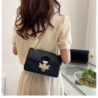 Luxuriöse Crooobody Handtasche. Bienenverschluss Tote Lässig Klappe. Krokodilprint Handtasche