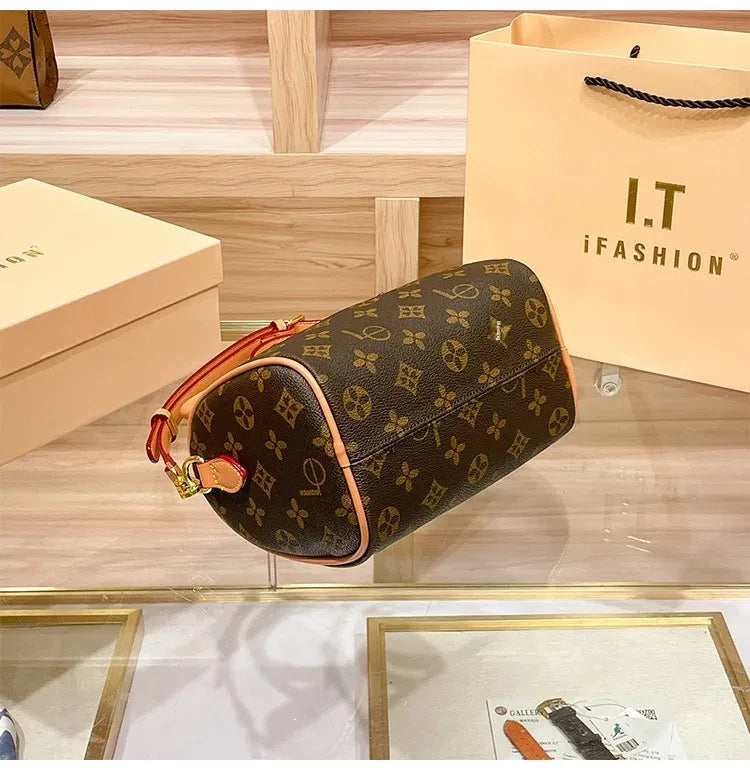 Damen Kissen Handtasche Vintage Floral. Modische und stilvolle Tasche